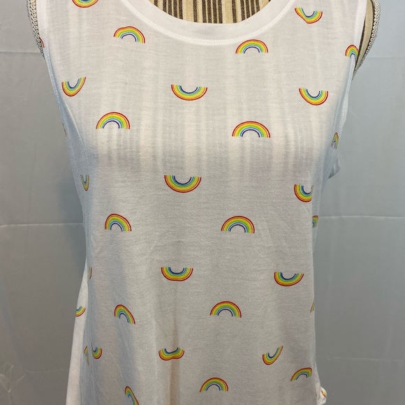 Rainbow sleeveless white large muscle tee - Picture 4 of 9